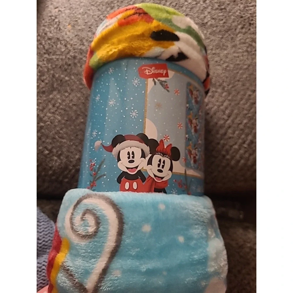 Disney Mickey & Minnie Mouse Christmas Throw Blanket 50